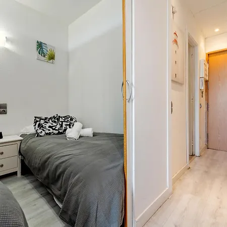 El Mirador Apartment *